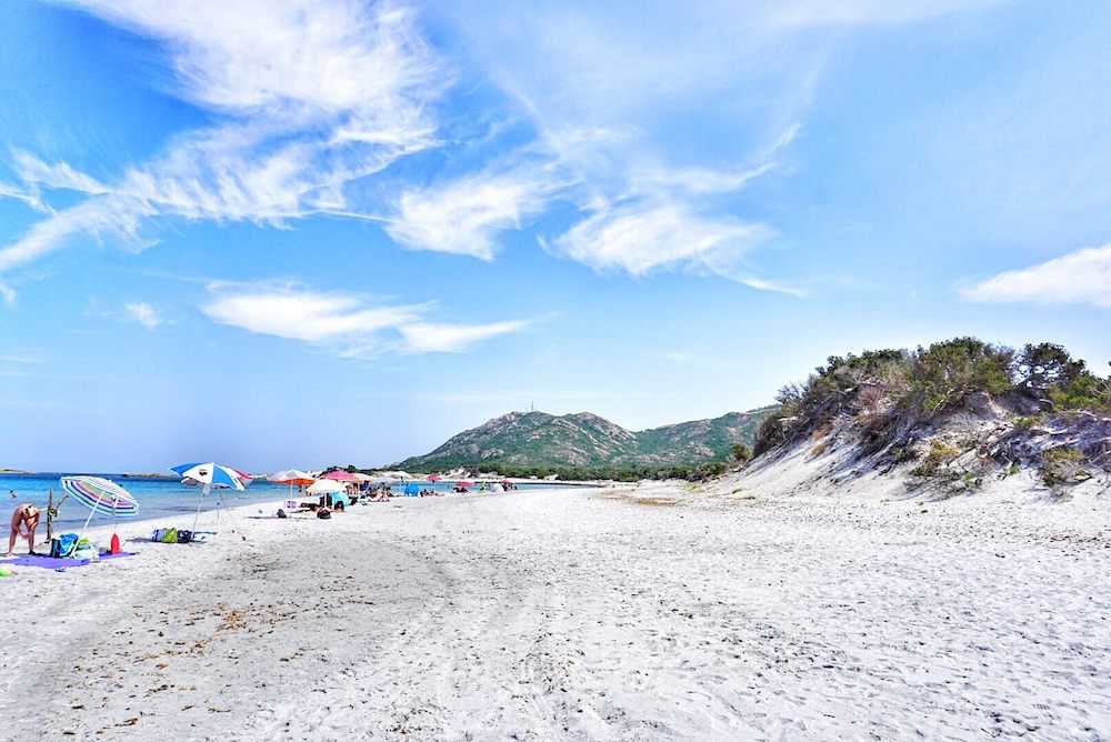 Spiaggia di Capo Comino (Le Saline)