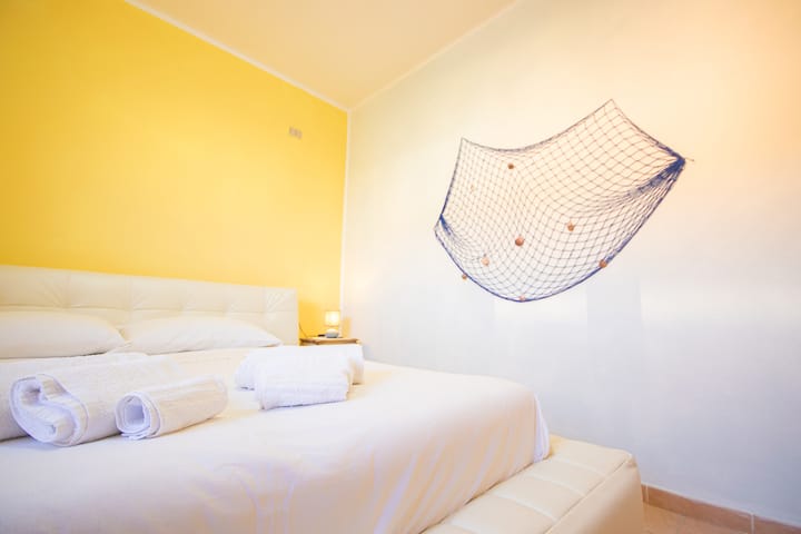 [Posada] Comodo in ottima posizione | Veranda