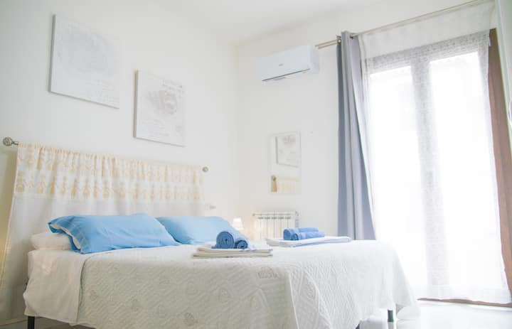 ★ [ELEGANT ROOM]  ★ A 5 MIN DI AUTO DAL MARE