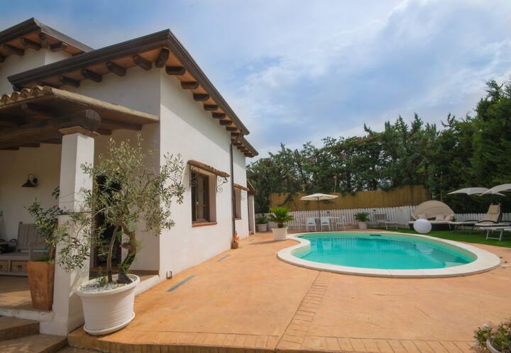 Imported from Airbnb