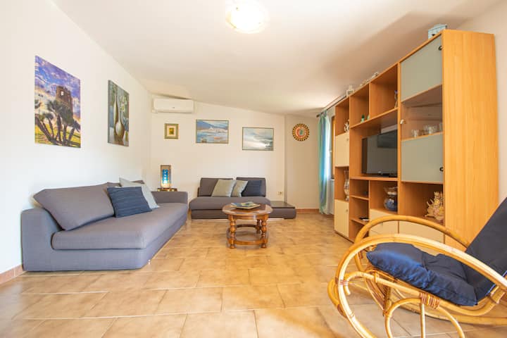 Imported from Airbnb