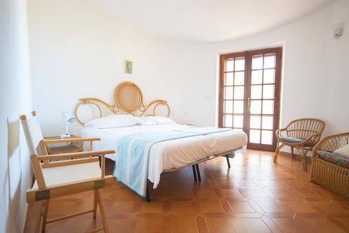 [San Giovanni] Villa con accesso sulla spiaggia